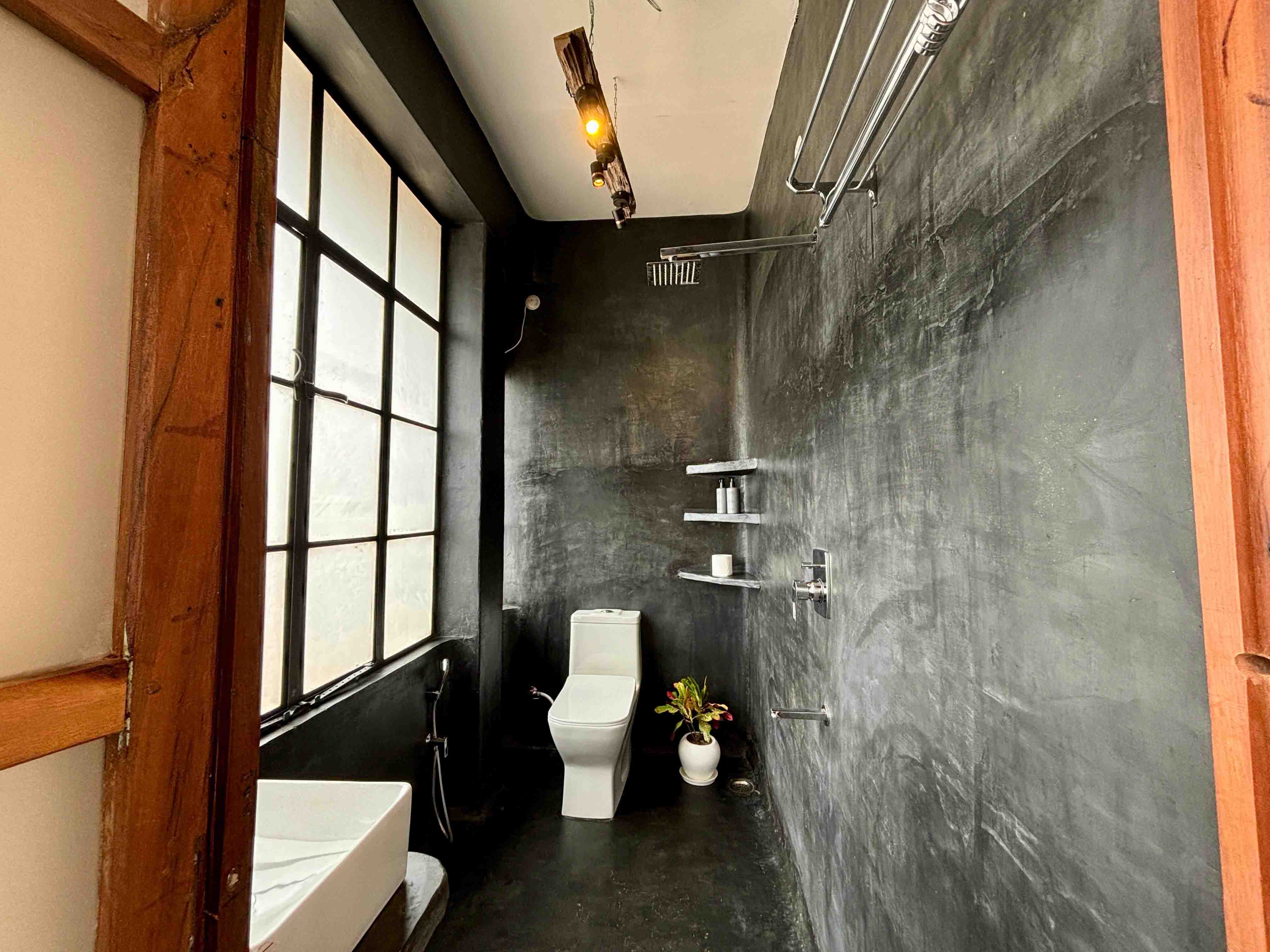 Earthy Suite Bathroom