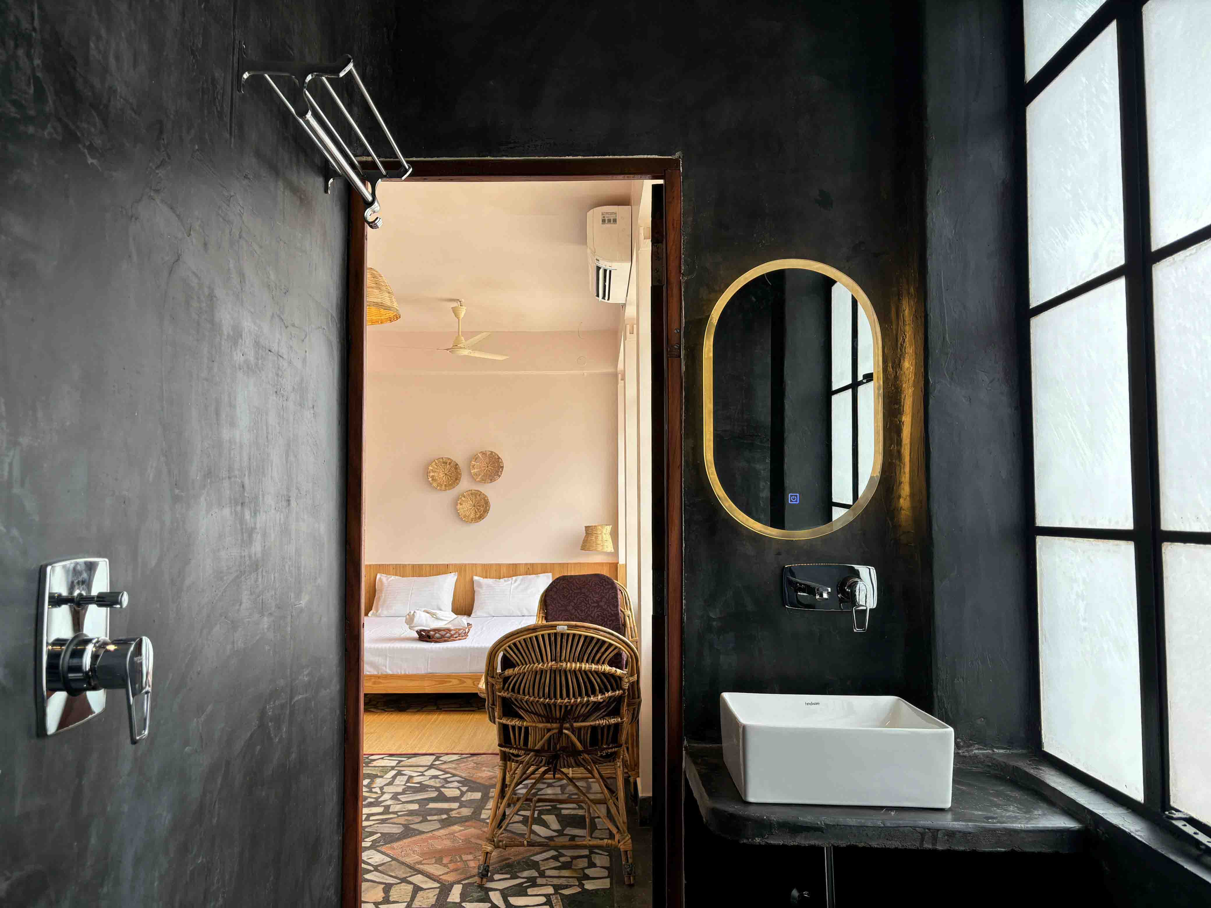 Earthy Suite Bathroom