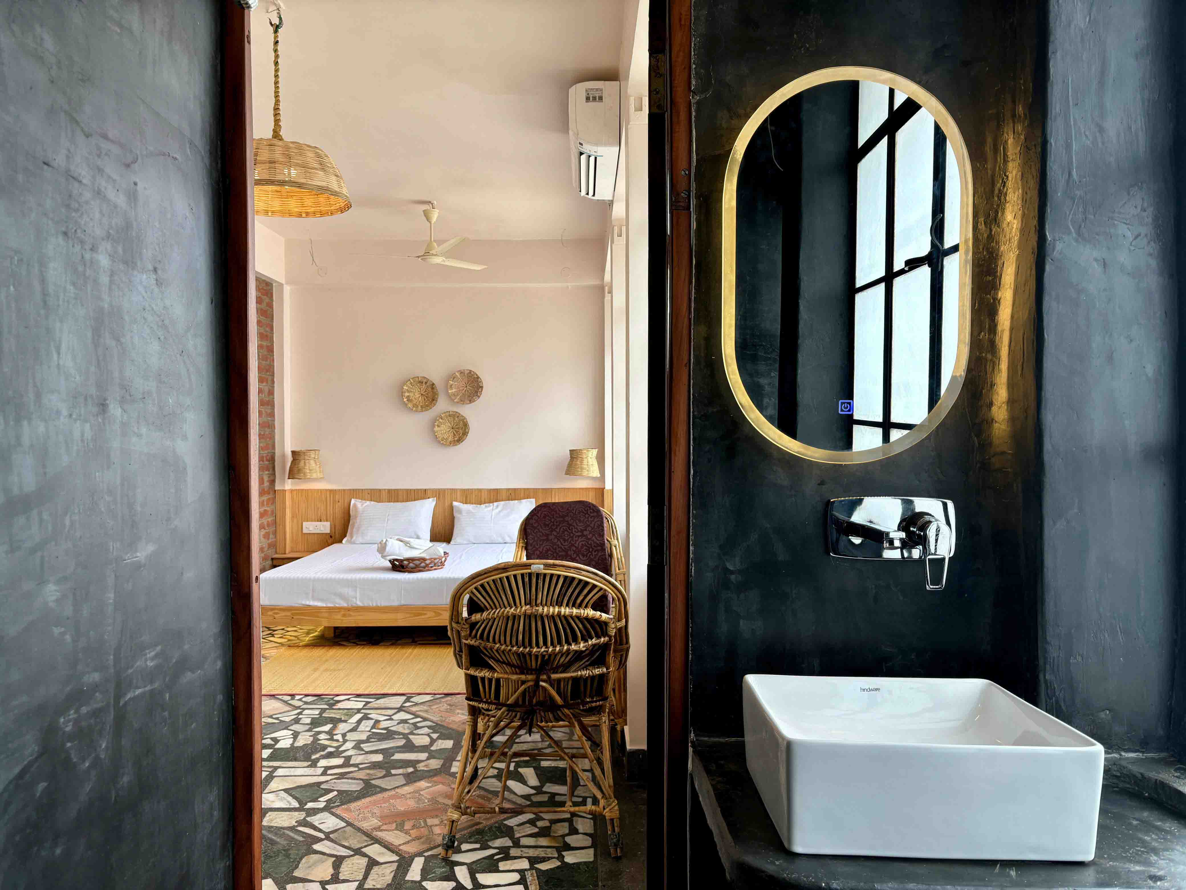 Earthy Suite Bathroom